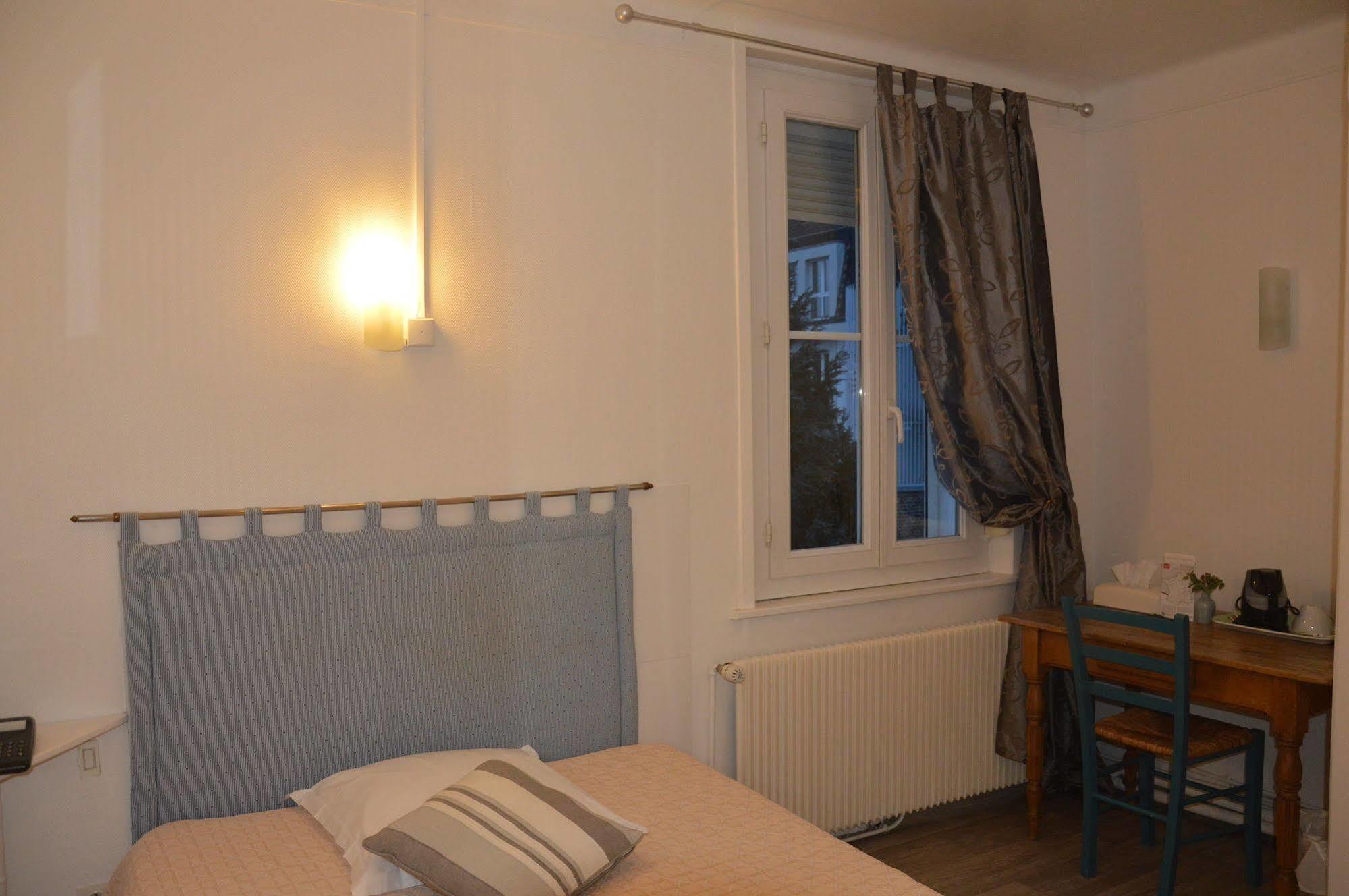 Hotel Alsace Lorraine Amiens Exterior photo